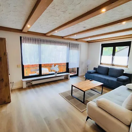 Apartmán Allpartment Allgaeu - Mit 3 Schlafzimmern & Balkon